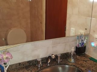 Casa PH en venta en Quilmes Oeste