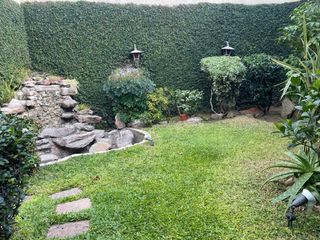 Venta Casa 5 amb dependencia terraza patio jardin parrilla en Floresta Norte