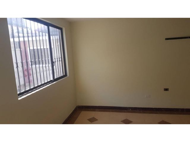 Armenia Departamento 3 Habitaciones Planta Baja $380
