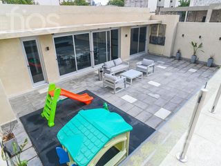 venta departamento de 3 dormitorios con balcón, cochera y amenities en Moreno al 800  zona Centro