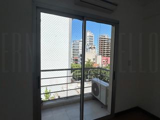 Alquiler excelente piso 4 amb en Olavarria 107. Quilmes centro.
