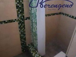 Foto 3 de Galpon con vivienda de 3 ambientes en Primero de Mayo y Alvarado