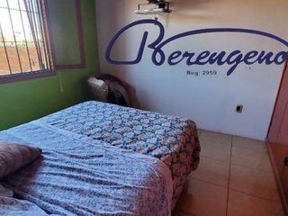 Foto 9 de Galpon con vivienda de 3 ambientes en Primero de Mayo y Alvarado