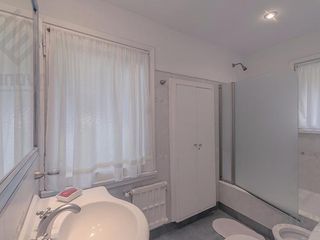 Casa con costa del lago - La Cascada