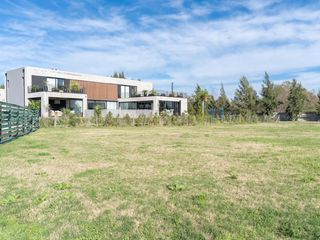Foto 19 de Lencke vende - Muy buen lote interno en Albanueva, posibilidad de amarra