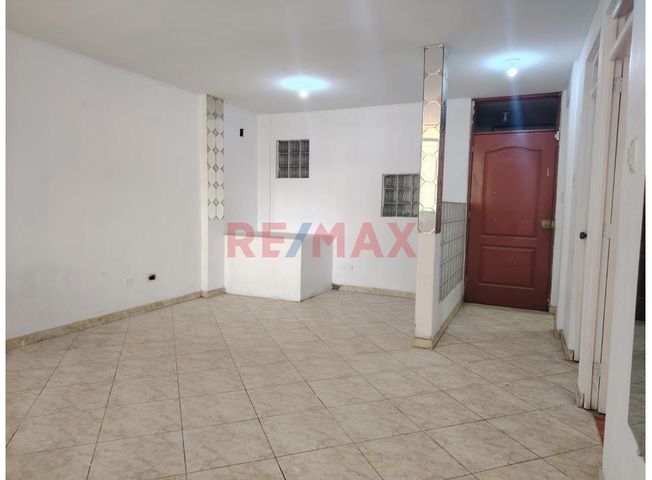 Departamento en Venta en Comas - Więcej