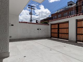 Foto 24 de casa en venta en niza norte. Cod V6635