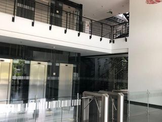 Foto 10 de oficina en arriendo/venta en chico norte. Cod V1094025