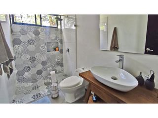 SUPER PRECIO: Hermosa casa unidad cerrada Rionegro vía al Carmen