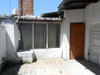 Lote 8.66x43M²  C/Casa 3 Amb. - Ciudadela