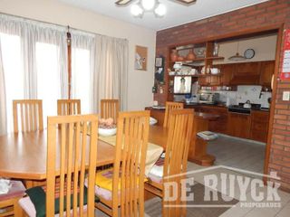 Casa para 2 Familias en Venta en Quilmes Oeste
