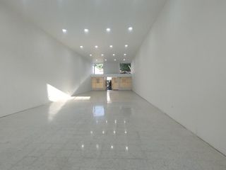 Foto 1 de local en arriendo/venta en santa mónica residencial. Cod A15299