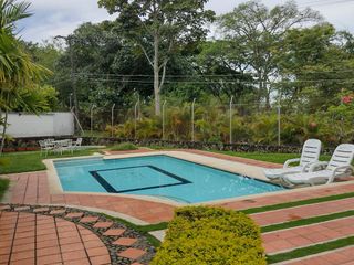 Foto 19 de casa campestre en venta en pance. Cod V107350