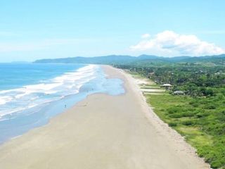 Se Alquila Casa Frente al Mar en Olón