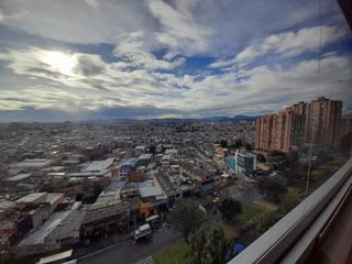 Foto 2 de oficina en arriendo en north point. Cod A1038851