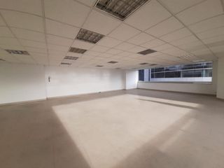 Foto 4 de oficina en arriendo en north point. Cod A1038851