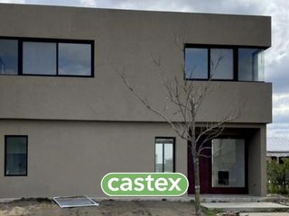 Foto 1 de Casa de 4 dormitorios a estrenar en venta en el barrio Ceibos de Puertos, Escobar