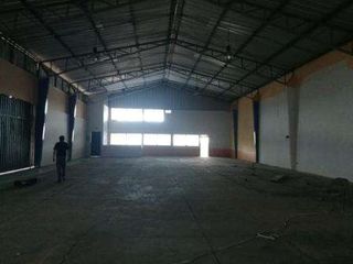 Foto 6 de ARRIENDO BODEGA SUR DE QUITO 960M2