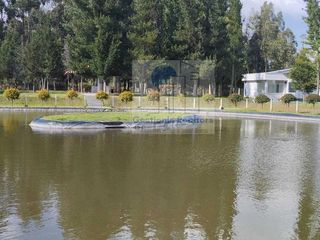 Foto 6 de Lindo terreno en venta en urbanización privada en Tabacundo