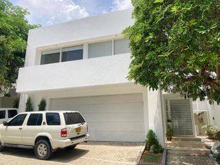 Foto 20 de casa condominio en arriendo/venta en la castellana. Cod A106706
