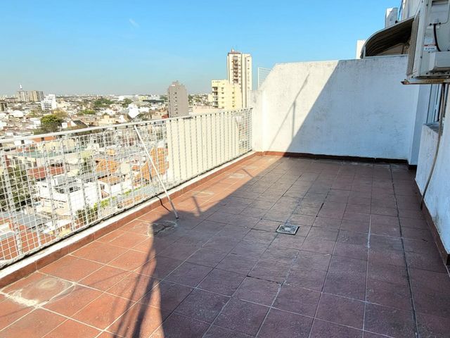 Depto 3 amb/ Balcón Terraza. P.Chacabuco.Pura luz!