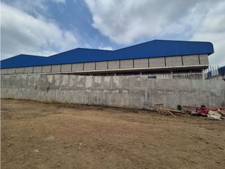 Foto 2 de Vía Daule se alquila bodegas 11000 m2 ideal para farmaceuticas