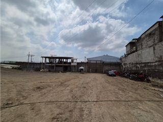 Foto 8 de Vía Daule se alquila bodegas 11000 m2 ideal para farmaceuticas