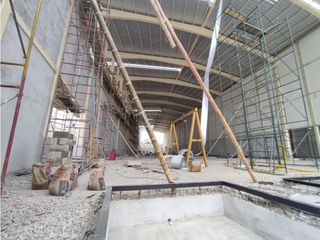 Foto 4 de Vía a Daule Complejo con 2200 ㎡ de bodega para alquiler