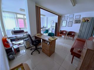 Foto 6 de OFICINA GRANDE EN EL CENTRO DE ARMENIA