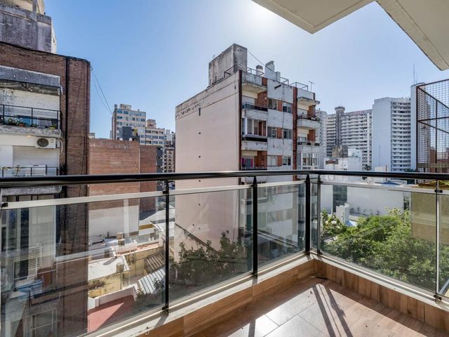 VENTA - Departamento a entrenar, 1 dormitorio más comodín - Martin, Rosario.