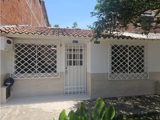 Alquiler Casa Para Estrenar Barrio El Caney.