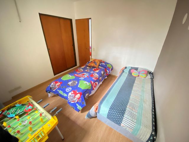 Departamento en VENTA TRES ambientes con PATIO