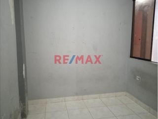 Foto 3 de Departamento de estreno, en primer piso con cocina abierta, sala - comedor, tres dormitorios, un baño y  puerta a la calle en avenida principal. Cerca