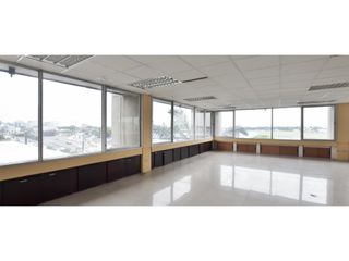 Foto 4 de En Arriendo Oficinas en Edificio Mecanos 571  m2