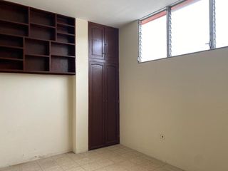 Foto 14 de VENTA DE AMPLIA CASA EN CDLA MOREJON ALMEIDA