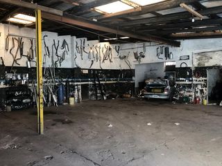 Depósito 100 metros- venta - Terreno de 610Mts2 - Ringuelet