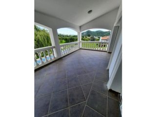 VENTA DE VIVIENDA EN POTRERILLO DE LARRETA - VIV0219