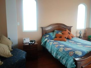 Foto 3 de Venta de Casa Sector Mena del Hierro