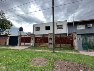 En Venta | 3 Duplex (uno terminado y 2 en construccion) en Paso del Rey, Moreno | El valor es por los 3 Duplex |
