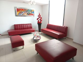 Foto 4 de oficina en venta en torre empresarial piso 4. Cod V13271