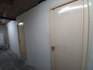 Foto 15 de oficina en venta en torre empresarial piso 4. Cod V13271