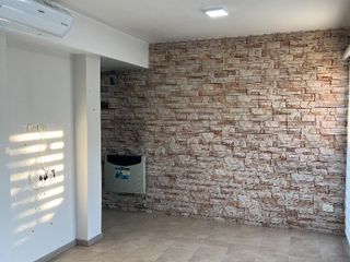 Foto 5 de Duplex en venta en Parque Johnston