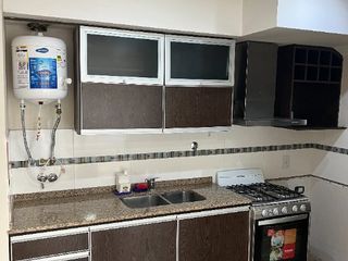 Foto 6 de Duplex en venta en Parque Johnston
