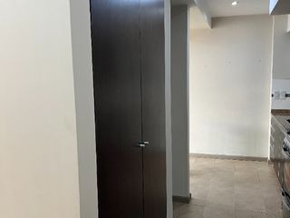 Foto 10 de Duplex en venta en Parque Johnston