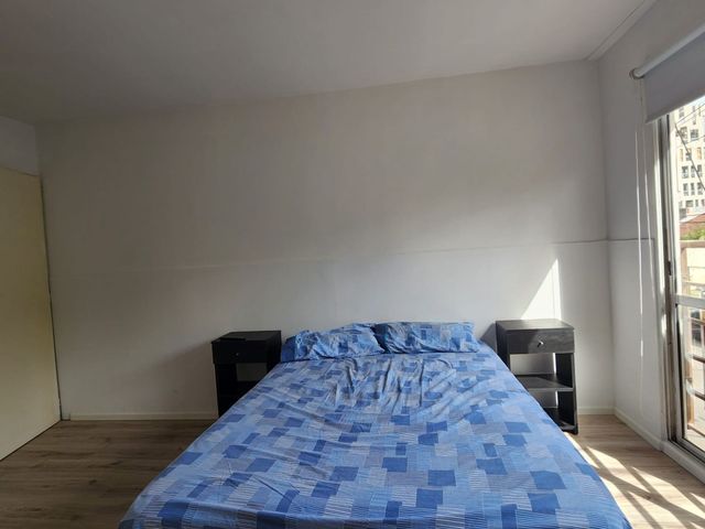 VENTA 2 AMBIENTES MORENO FRENTE