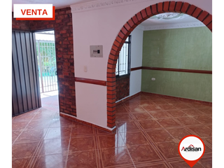 Foto 5 de CASA UNIFAMILIAR DE DOS PISOS – 120MTS2.