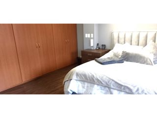 Foto 18 de VENDO  APTO RENTANDO  BATN DUPLEX REMODELADO. 166 M2
