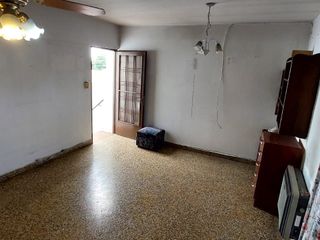Foto 13 de PH en venta de 1 dormitorio en Aldo Bonzi