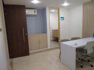 Foto 1 de consultorio en venta en caobos. Cod V12174