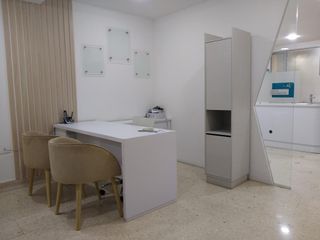 Foto 2 de consultorio en venta en caobos. Cod V12174
